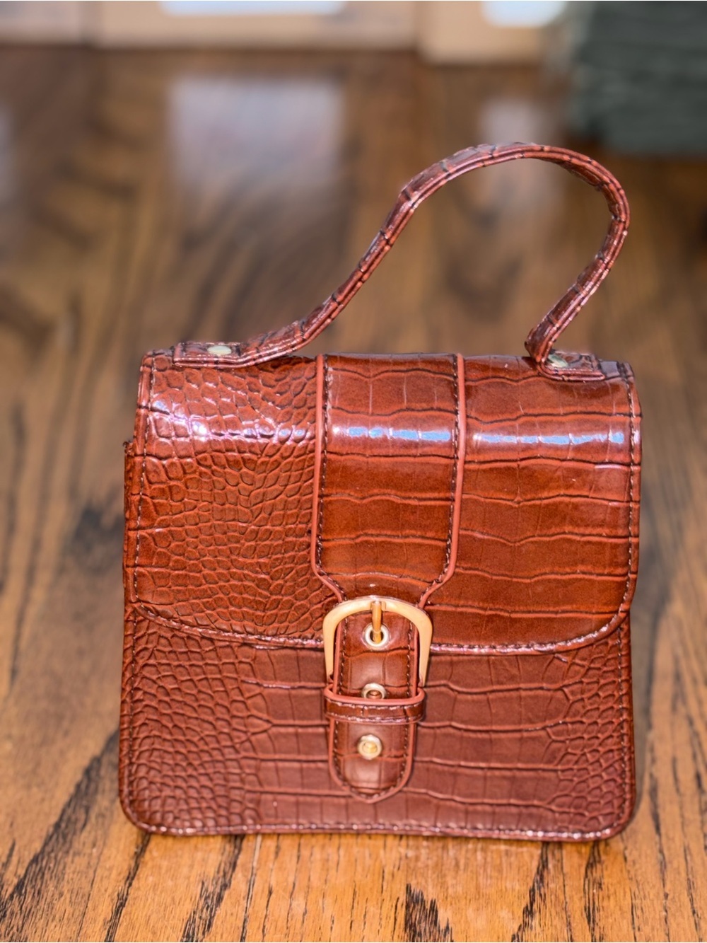 Vintage Croc-Embossed Shoulder Bag in Brown with Gold Hardware - Picture 1 of 7
